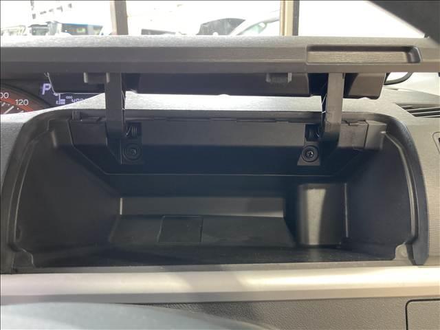 タント Ｘ　禁煙車　ＣＤプレーヤー　両側スライド片側電動スライド　アイドリングストップ　電動格納ミラー　スマートキー　プッシュスタート　オートエアコン　オートライト　パワステ　パワーウィンドウ（26枚目）