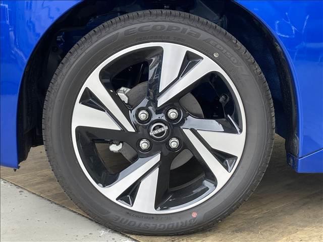 ルークス ハイウェイスター　Ｇターボプロパイロットエディション　登録届出済み未使用車　衝突軽減ブレーキ　横滑り防止装置　車線逸脱防止装置　踏み間違い防止装置　プロパイロット　クリアランスソナー　両側電動スライドドア　純正アルミホイール　ＬＥＤヘッドライト（18枚目）