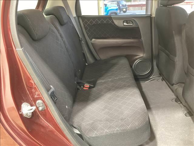 Ｎ－ＯＮＥ プレミアム・Ｌパッケージ　禁煙車　純正ディスプレイオーディオ　ＣＤ再生　Ｂｌｕｅｔｏｏｔｈ対応　バックカメラ　ＡＢＳ　横滑り防止装置　衝突安全ボディ　　アイドリングストップ　純正アルミホイール　ＨＩＤヘッドライト　スマートキー（30枚目）