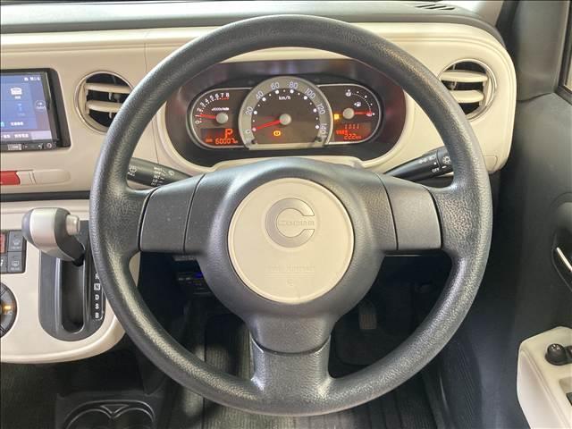 ミラココア ココアプラスＸ　禁煙車　ナビ　フルセグＴＶ　Ｂｌｕｅｔｏｏｔｈ　ＣＤ　ＤＶＤ再生　バックカメラ　ＥＴＣ　ＬＥＤヘッドライト　ベンチシート　電動格納ドアミラー　スマートキー　オートエアコン　アイドリングストップ（11枚目）