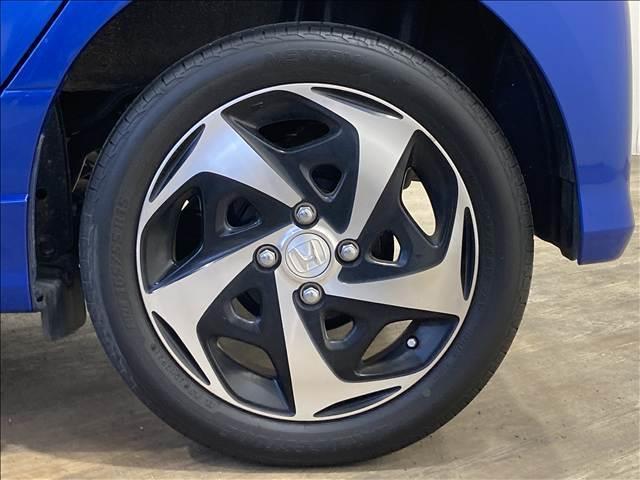 Ｎ－ＷＧＮカスタム Ｇ・ターボパッケージ　禁煙車　ナビ　フルセグＴＶ　ＣＤ　ＤＶＤ再生　Ｂｌｕｅｔｏｏｔｈ　ＥＴＣ　純正アルミ　ＨＩＤヘッドライト　クルーズコントロール機能　ベンチシート　スマートキー　オートライト　パワステ　盗難防止装置（20枚目）