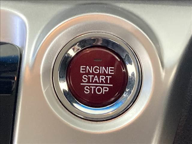 Ｎ－ＷＧＮカスタム Ｇ・ターボパッケージ　禁煙車　ナビ　フルセグＴＶ　ＣＤ　ＤＶＤ再生　Ｂｌｕｅｔｏｏｔｈ　ＥＴＣ　純正アルミ　ＨＩＤヘッドライト　クルーズコントロール機能　ベンチシート　スマートキー　オートライト　パワステ　盗難防止装置（29枚目）