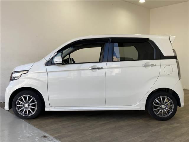 Ｎ－ＷＧＮカスタム Ｇ・ターボパッケージ　ナビ　フルセグＴＶ　ＤＶＤ再生　Ｂｌｕｅｔｏｏｔｈ対応　バックカメラ　ＥＴＣ　ＡＢＳ　Ｗエアバック　衝突安全ボディ　盗難防止装置　オートエアコン　純正アルミホイール　ＨＩＤヘッドライト　スマートキー（16枚目）