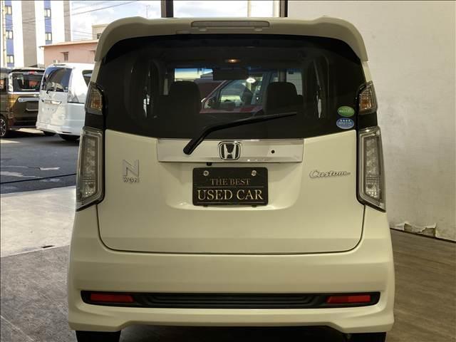 Ｎ－ＷＧＮカスタム Ｇ・ターボパッケージ　ナビ　フルセグＴＶ　ＤＶＤ再生　Ｂｌｕｅｔｏｏｔｈ対応　バックカメラ　ＥＴＣ　ＡＢＳ　Ｗエアバック　衝突安全ボディ　盗難防止装置　オートエアコン　純正アルミホイール　ＨＩＤヘッドライト　スマートキー（17枚目）