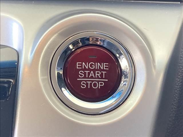 Ｎ－ＷＧＮカスタム Ｇ・ターボパッケージ　ナビ　フルセグＴＶ　ＤＶＤ再生　Ｂｌｕｅｔｏｏｔｈ対応　バックカメラ　ＥＴＣ　ＡＢＳ　Ｗエアバック　衝突安全ボディ　盗難防止装置　オートエアコン　純正アルミホイール　ＨＩＤヘッドライト　スマートキー（27枚目）