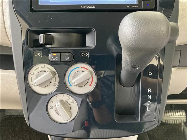 デイズ Ｊ　禁煙車　ナビ　ワンセグＴＶ　ＣＤ再生　ＡＢＳ　Ｗエアバック　衝突安全ボディ　パワステ　パワーウインド　電動格納ミラー　ベンチシート　キーレスエントリー（8枚目）