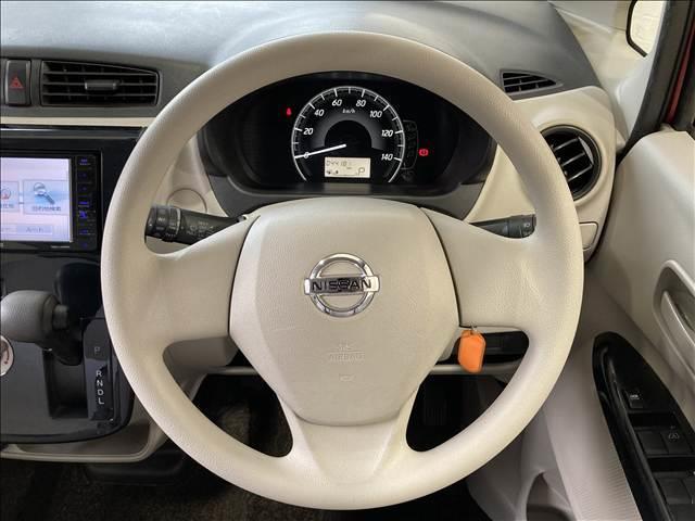デイズ Ｊ　禁煙車　ナビ　ワンセグＴＶ　ＣＤ再生　ＡＢＳ　Ｗエアバック　衝突安全ボディ　パワステ　パワーウインド　電動格納ミラー　ベンチシート　キーレスエントリー（9枚目）