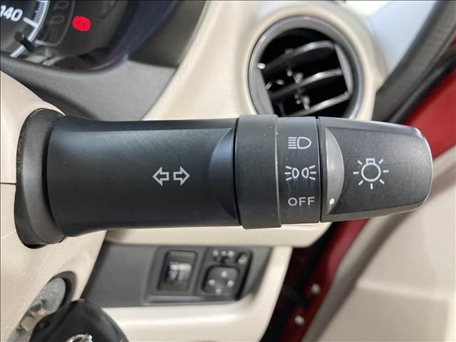 デイズ Ｊ　禁煙車　ナビ　ワンセグＴＶ　ＣＤ再生　ＡＢＳ　Ｗエアバック　衝突安全ボディ　パワステ　パワーウインド　電動格納ミラー　ベンチシート　キーレスエントリー（10枚目）