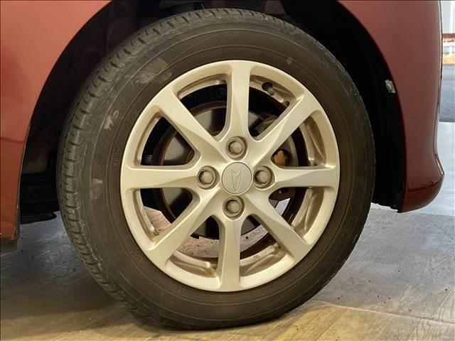 ムーヴ Ｘ　ＳＡＩＩ　禁煙車　ナビ　フルセグＴＶ　ＤＶＤ再生　Ｂｌｕｅｔｏｏｔｈ対応　バックカメラ　ＥＴＣ車載器　衝突軽減ブレーキ　横滑り防止装置　衝突安全ボディ　アイドリングストップ　純正アルミホイール　スマートキー（19枚目）