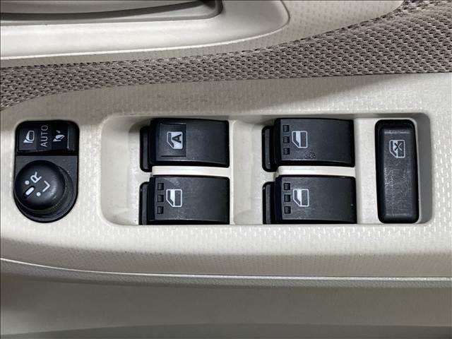 ムーヴ Ｘ　ＳＡＩＩ　禁煙車　ナビ　フルセグＴＶ　ＤＶＤ再生　Ｂｌｕｅｔｏｏｔｈ対応　バックカメラ　ＥＴＣ車載器　衝突軽減ブレーキ　横滑り防止装置　衝突安全ボディ　アイドリングストップ　純正アルミホイール　スマートキー（24枚目）