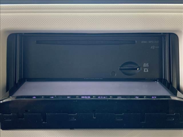 ミラココア ココアプラスＸ　禁煙車　ナビ　ワンセグＴＶ　ＣＤ再生　ＡＢＳ　Ｗエアバック　衝突安全ボディ　アイドリングストップ　盗難防止装置　オートエアコン　フォグライト　ルーフレール　ベンチシート　スマートキー（8枚目）