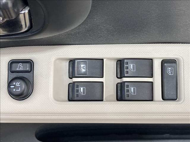 ミラココア ココアプラスＸ　禁煙車　ナビ　ワンセグＴＶ　ＣＤ再生　ＡＢＳ　Ｗエアバック　衝突安全ボディ　アイドリングストップ　盗難防止装置　オートエアコン　フォグライト　ルーフレール　ベンチシート　スマートキー（24枚目）