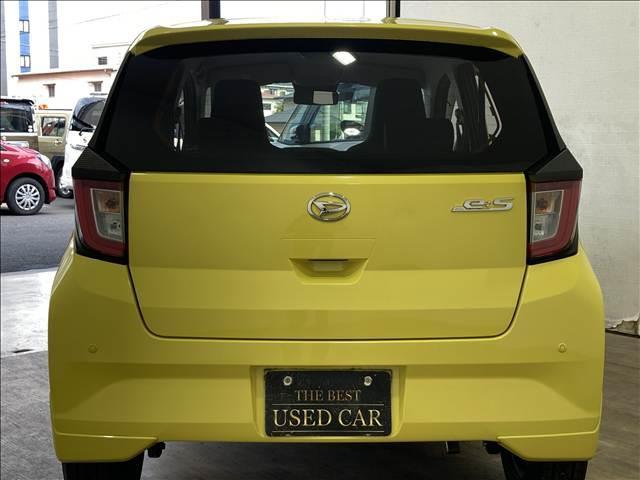 ミライース X SAIII 禁煙車 純正CDコンポ 衝突軽減ブレーキ 横滑り防止装置 車線逸脱防止装置 クリアランスソナー 衝突安全ボディ ABS Wエアバック アイドリングストップ 盗難防止装置 LEDヘッドライト キーレス(12枚目)