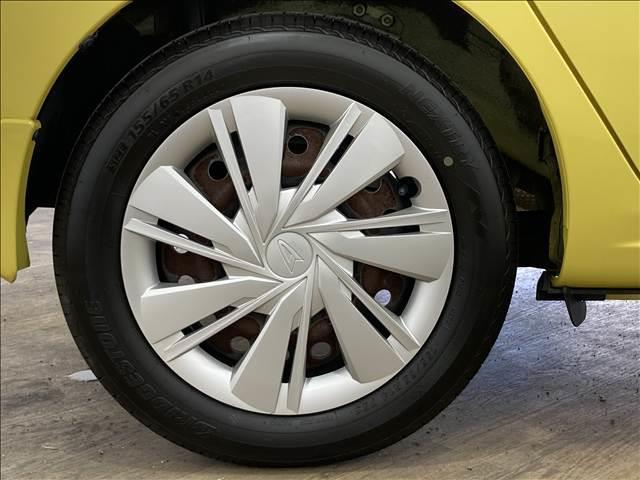 ミライース X SAIII 禁煙車 純正CDコンポ 衝突軽減ブレーキ 横滑り防止装置 車線逸脱防止装置 クリアランスソナー 衝突安全ボディ ABS Wエアバック アイドリングストップ 盗難防止装置 LEDヘッドライト キーレス(16枚目)