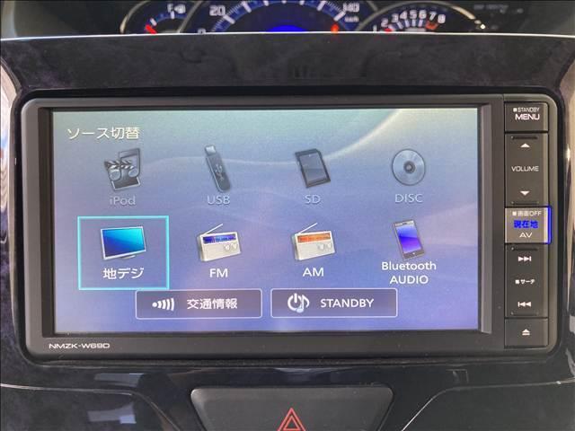 タント カスタムX トップエディションVS SAIII 禁煙車 ナビ フルセグ DVD Bluetooth 全方位カメラ ETC 衝突軽減ブレーキ 横滑り防止装置 車線逸脱防止装置 障害物センサー 両側電動スライドドア LEDヘッドライト スマートキー(7枚目)