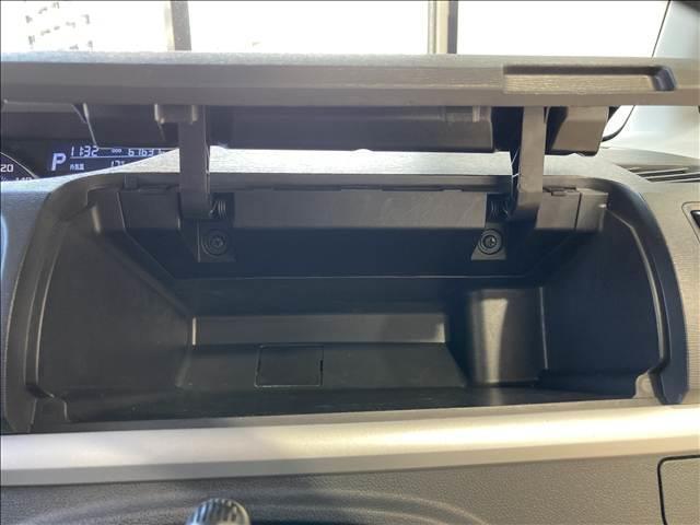 タント カスタムX トップエディションVS SAIII 禁煙車 ナビ フルセグ DVD Bluetooth 全方位カメラ ETC 衝突軽減ブレーキ 横滑り防止装置 車線逸脱防止装置 障害物センサー 両側電動スライドドア LEDヘッドライト スマートキー(34枚目)