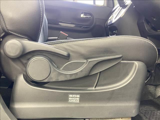 タント カスタムX トップエディションSAIII 禁煙車 ナビ フルセグTV Bluetooth CD・DVD再生 全方位カメラ 両側電動スライド ETC シートヒーター オートハイビーム LEDヘッドライト 衝突軽減ブレーキ スリップ防止(25枚目)