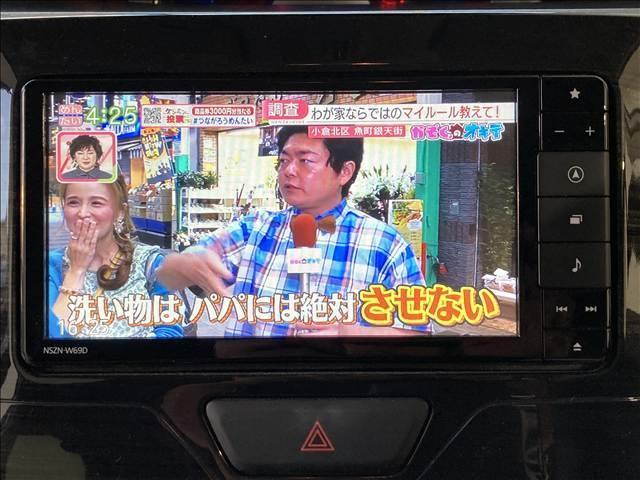 タント Ｘ　ＶＳ　ＳＡＩＩＩ　禁煙車　ナビ　フルセグ　ＤＶＤ　Ｂｌｕｅｔｏｏｔｈ　全方位カメラ　ＥＴＣ　衝突軽減ブレーキ　横滑り防止装置　車線逸脱防止装置　両側電動スライドドア　社外アルミホイール　ＬＥＤヘッドライト　スマートキー（6枚目）