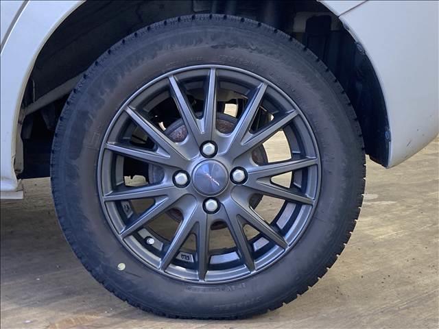 タント Ｘ　ＶＳ　ＳＡＩＩＩ　禁煙車　ナビ　フルセグ　ＤＶＤ　Ｂｌｕｅｔｏｏｔｈ　全方位カメラ　ＥＴＣ　衝突軽減ブレーキ　横滑り防止装置　車線逸脱防止装置　両側電動スライドドア　社外アルミホイール　ＬＥＤヘッドライト　スマートキー（21枚目）