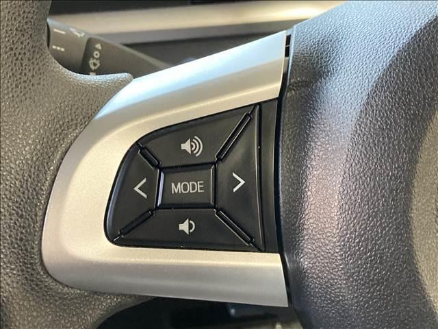 タント Ｘ　ＶＳ　ＳＡＩＩＩ　禁煙車　ナビ　フルセグ　ＤＶＤ　Ｂｌｕｅｔｏｏｔｈ　全方位カメラ　ＥＴＣ　衝突軽減ブレーキ　横滑り防止装置　車線逸脱防止装置　両側電動スライドドア　社外アルミホイール　ＬＥＤヘッドライト　スマートキー（30枚目）