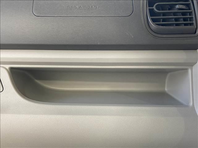 タント Ｌ　ＳＡ　禁煙車　ナビ　フルセグ　ＤＶＤ再生　Ｂｌｕｅｔｏｏｔｈ対応　バックカメラ　車線逸脱防止装置　横滑り防止装置　衝突安全ボディ　盗難防止装置　ＡＢＳ　Ｗエアバック　アイドリングストップ　キーレスエントリー（31枚目）