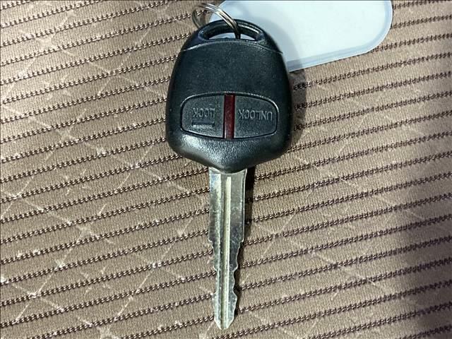 ｅＫワゴン Ｅ　ｅ－アシスト　禁煙車　純正ＣＤコンポ　衝突軽減ブレーキ　横滑り防止装置　衝突安全ボディ　ＡＢＳ　Ｗエアバック　障害物センサー　運転席シートヒーター　ベンチシート　キーレスエントリー（21枚目）