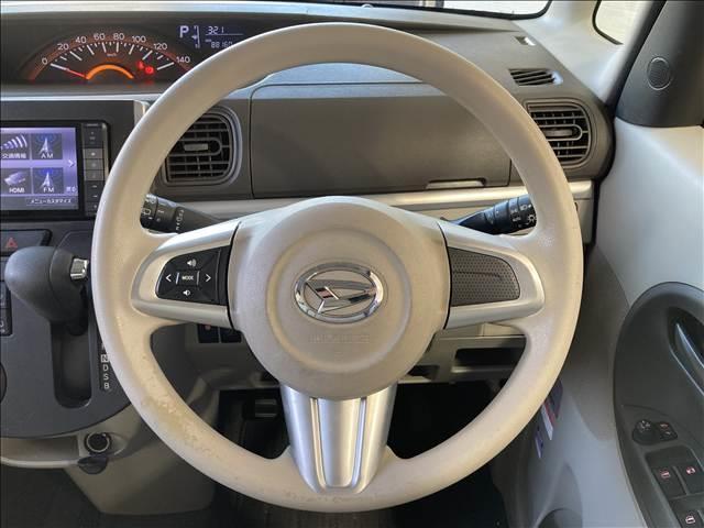 タント Ｇ　ＳＡＩＩ　禁煙車　ナビ　フルセグ　ＤＶＤ　Ｂｌｕｅｔｏｏｔｈ対応　バックカメラ　衝突軽減ブレーキ　横滑り防止装置　アイドリングストップ　両側電動スライドドア　　純正アルミホイール　　ベンチシート　スマートキー（12枚目）