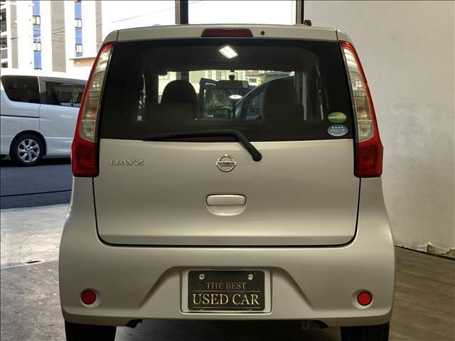 デイズ Ｊ　ナビ　フルセグＴＶ　ＤＶＤ再生　Ｂｌｕｅｔｏｏｔｈ対応　ＥＴＣ車載器　パワステ　パワーウインド　ＡＢＳ　Ｗエアバック　衝突安全ボディ　盗難防止装置　ベンチシート　キーレスエントリー（15枚目）