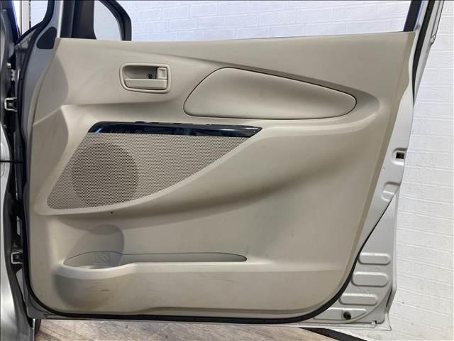 デイズ Ｊ　ナビ　フルセグＴＶ　ＤＶＤ再生　Ｂｌｕｅｔｏｏｔｈ対応　ＥＴＣ車載器　パワステ　パワーウインド　ＡＢＳ　Ｗエアバック　衝突安全ボディ　盗難防止装置　ベンチシート　キーレスエントリー（22枚目）