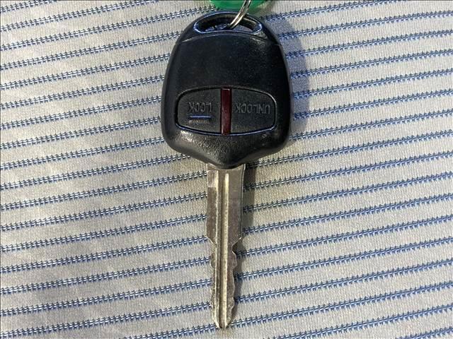 デイズ Ｊ　ナビ　フルセグＴＶ　ＤＶＤ再生　Ｂｌｕｅｔｏｏｔｈ対応　ＥＴＣ車載器　パワステ　パワーウインド　ＡＢＳ　Ｗエアバック　衝突安全ボディ　盗難防止装置　ベンチシート　キーレスエントリー（26枚目）