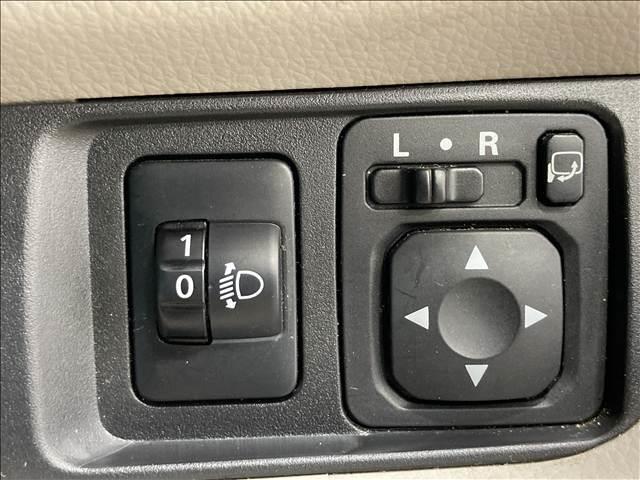 デイズ Ｊ　ナビ　フルセグＴＶ　ＤＶＤ再生　Ｂｌｕｅｔｏｏｔｈ対応　ＥＴＣ車載器　パワステ　パワーウインド　ＡＢＳ　Ｗエアバック　衝突安全ボディ　盗難防止装置　ベンチシート　キーレスエントリー（28枚目）