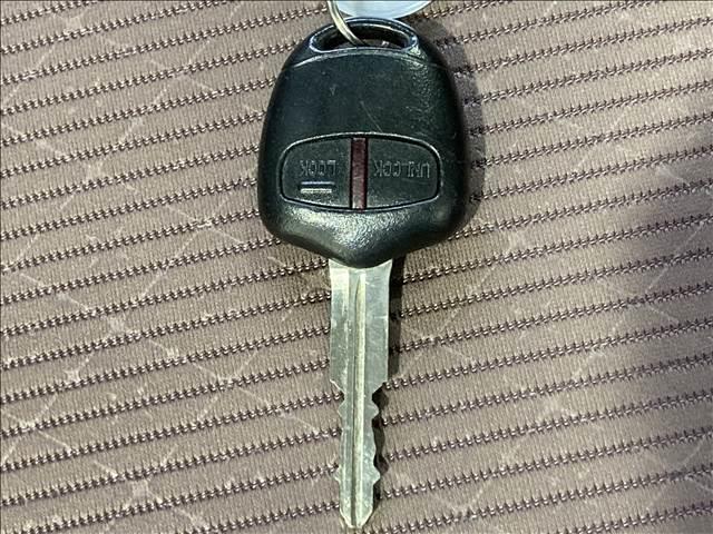 ｅＫワゴン Ｅ　禁煙車　ナビ　ワンセグＴＶ　ＣＤ再生　バックカメラ　ＡＢＳ　Ｗエアバック　衝突安全ボディ　運転席シートヒーター　ベンチシート　パワステ　パワーウインド　エアコン　電動格納ミラー　ベンチシート　キーレス（27枚目）