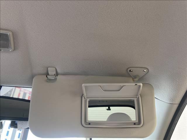 デイズ Ｘ　Ｖセレクション＋セーフティＩＩ　禁煙車　ナビ　フルセグＴＶ　ＤＶＤ再生　Ｂｌｕｅｔｏｏｔｈ対応　全方位カメラ　衝突軽減ブレーキ　横滑り防止装置　衝突安全ボディ　ＡＢＳ　Ｗエアバック　アイドリングストップ　盗難防止装置　スマートキー（29枚目）