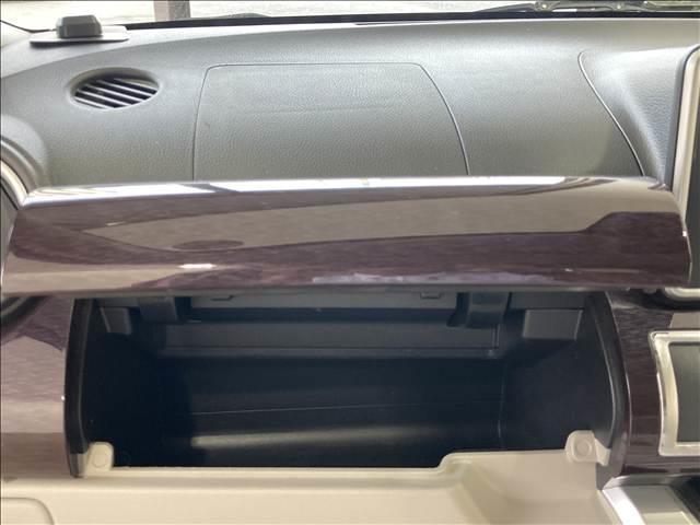 キャスト スタイルＸ　ＳＡＩＩ　禁煙車　ナビ　フルセグＴＶ　ＤＶＤ再生　Ｂｌｕｅｔｏｏｔｈ対応　ＥＴＣ車載器　衝突軽減ブレーキ　横滑り防止装置　衝突安全ボディ　アイドリングストップ　オートエアコン　ベンチシート　スマートキー（29枚目）