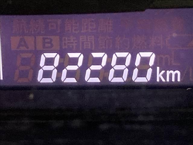 ワゴンＲ ＦＸリミテッド　禁煙車　純正ＣＤコンポ　ＡＢＳ　Ｗエアバック　衝突安全ボディ　アイドリングストップ　盗難防止装置　オートエアコン　純正アルミホイール　社外ＨＩＤヘッドライト　ベンチシート　スマートキー（4枚目）