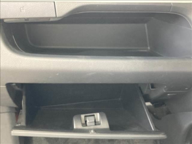 ワゴンＲ ＦＸリミテッド　禁煙車　純正ＣＤコンポ　ＡＢＳ　Ｗエアバック　衝突安全ボディ　アイドリングストップ　盗難防止装置　オートエアコン　純正アルミホイール　社外ＨＩＤヘッドライト　ベンチシート　スマートキー（27枚目）