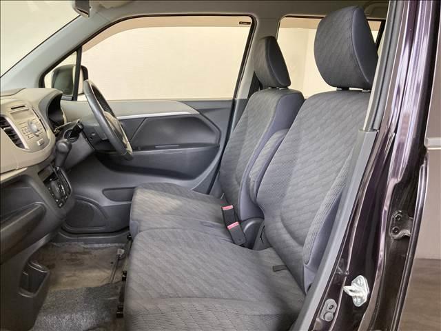 ワゴンＲ ＦＸリミテッド　禁煙車　純正ＣＤコンポ　ＡＢＳ　Ｗエアバック　衝突安全ボディ　アイドリングストップ　盗難防止装置　オートエアコン　純正アルミホイール　社外ＨＩＤヘッドライト　ベンチシート　スマートキー（30枚目）