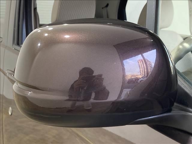 N-WGN G・Lパッケージ 禁煙車 ナビ ワンセグTV CD Bluetooth対応 バックカメラ ETC車載器 衝突軽減ブレーキ 横滑り防止装置 衝突安全ボディ サイドエアバック HIDヘッドライト ベンチシート スマートキー(19枚目)