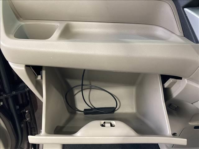 N-WGN G・Lパッケージ 禁煙車 ナビ ワンセグTV CD Bluetooth対応 バックカメラ ETC車載器 衝突軽減ブレーキ 横滑り防止装置 衝突安全ボディ サイドエアバック HIDヘッドライト ベンチシート スマートキー(34枚目)