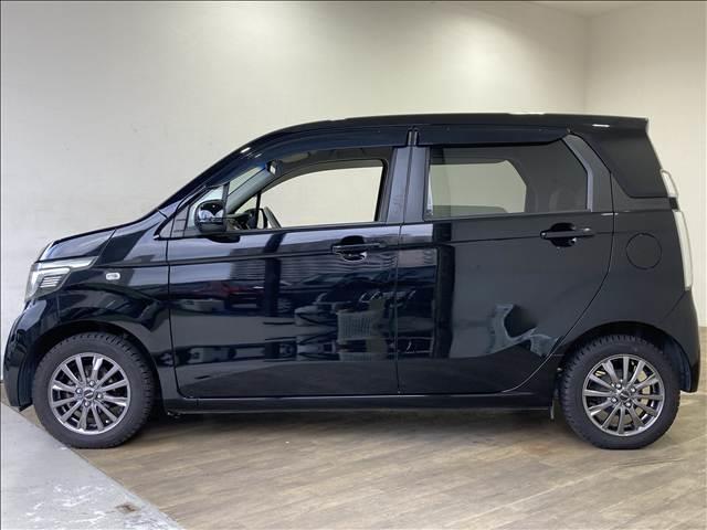 N-WGN G・Lパッケージ 禁煙車 CDプレーヤー 電動格納ドアミラー 衝突軽減ブレーキ スリップ防止 アイドリングストップ 社外アルミ スマートキー プッシュスタート HIDヘッドライト オートライト エアバック(11枚目)