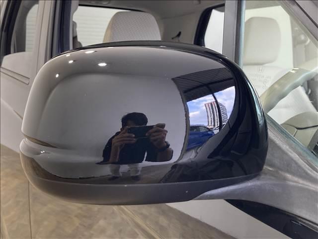 N-WGN G・Lパッケージ 禁煙車 CDプレーヤー 電動格納ドアミラー 衝突軽減ブレーキ スリップ防止 アイドリングストップ 社外アルミ スマートキー プッシュスタート HIDヘッドライト オートライト エアバック(14枚目)