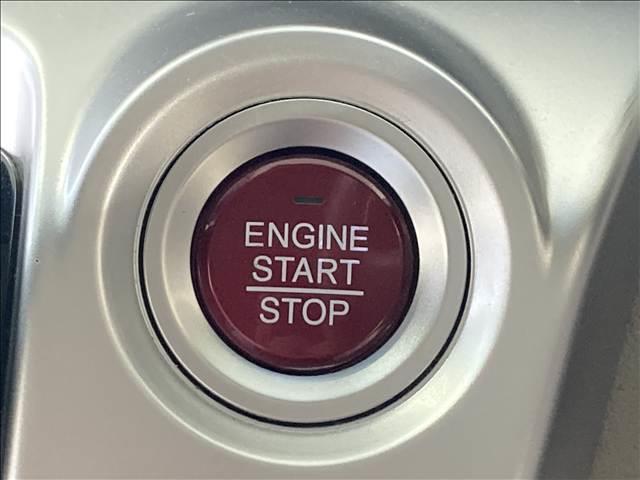 N-WGN G・Lパッケージ 禁煙車 CDプレーヤー 電動格納ドアミラー 衝突軽減ブレーキ スリップ防止 アイドリングストップ 社外アルミ スマートキー プッシュスタート HIDヘッドライト オートライト エアバック(25枚目)