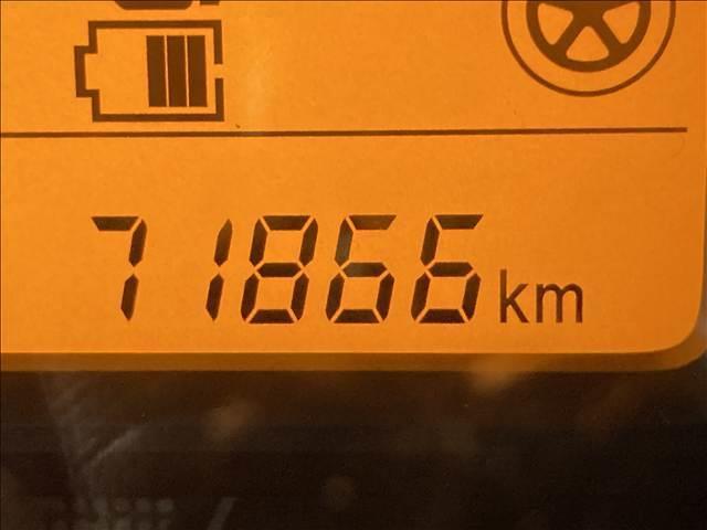 スペーシア ハイブリッドＧ　禁煙車　社外ＣＤコンポ　ＡＢＳ　Ｗエアバック　横滑り防止装置　アイドリングストップ　サイドエアバック　オートエアコン　両側スライドドア　社外アルミホイール　ベンチシート　スマートキー（4枚目）