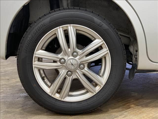 スペーシア ハイブリッドＧ　禁煙車　社外ＣＤコンポ　ＡＢＳ　Ｗエアバック　横滑り防止装置　アイドリングストップ　サイドエアバック　オートエアコン　両側スライドドア　社外アルミホイール　ベンチシート　スマートキー（17枚目）
