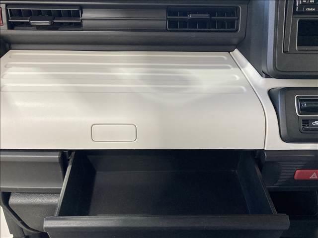 スペーシア ハイブリッドＧ　禁煙車　社外ＣＤコンポ　ＡＢＳ　Ｗエアバック　横滑り防止装置　アイドリングストップ　サイドエアバック　オートエアコン　両側スライドドア　社外アルミホイール　ベンチシート　スマートキー（29枚目）