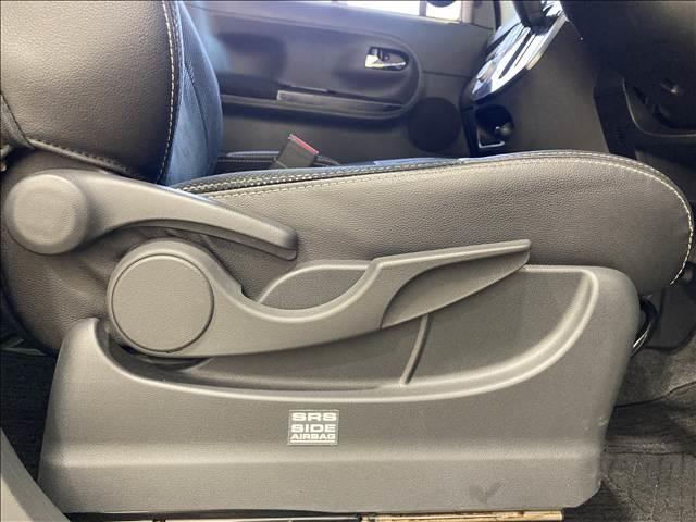 タント カスタムX トップエディションSAIII 禁煙車 ナビ フルセグ DVD Bluetooth バックカメラ ETC 衝突軽減ブレーキ 横滑り防止装置 車線逸脱防止装置 障害物センサー 左側電動スライドドア LEDヘッドライト スマートキー(27枚目)