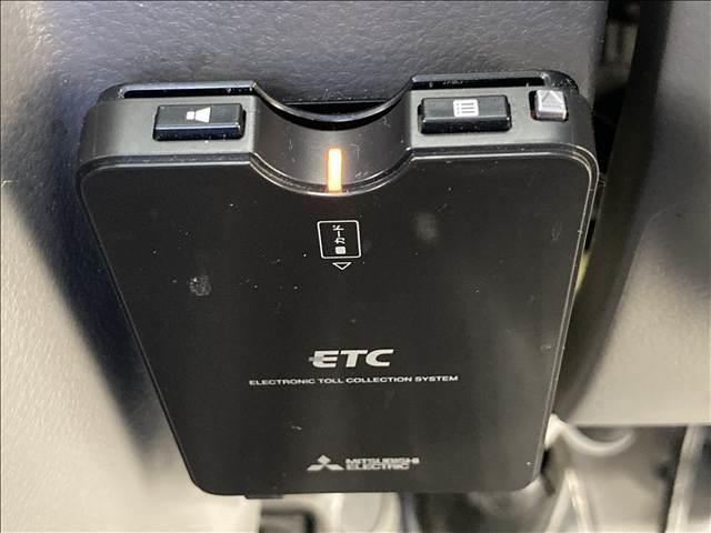 NV100クリッパーバン DX GLパッケージ 禁煙車 ナビ CD再生 バックカメラ ETC車載器 衝突軽減ブレーキ 横滑り防止装置 ABS Wエアバック 電動格納ミラー 前席パワーウインド 集中ドアロック 電動格納ミラー キーレスエントリー(28枚目)