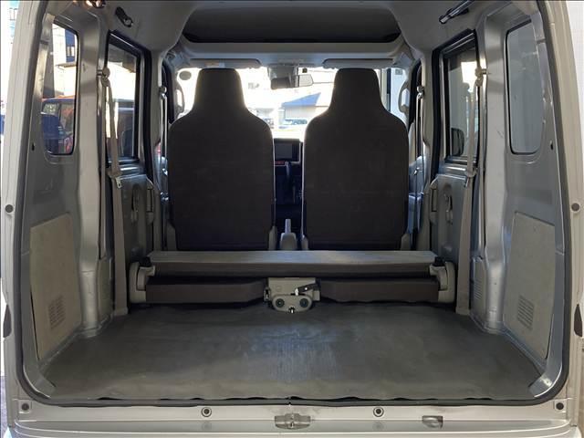 NV100クリッパーバン DX GLパッケージ 禁煙車 ナビ CD再生 バックカメラ ETC車載器 衝突軽減ブレーキ 横滑り防止装置 ABS Wエアバック 電動格納ミラー 前席パワーウインド 集中ドアロック 電動格納ミラー キーレスエントリー(36枚目)
