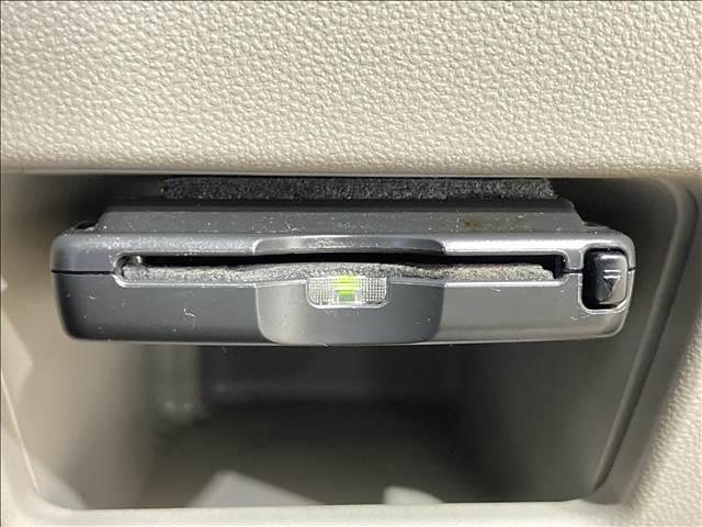 タント X 禁煙車 ナビ フルセグTV DVD Bluetooth対応 バックカメラ ETC 横滑り防止装置 衝突安全ボディ 盗難防止装置 アイドリングストップ 左側電動スライドドア オートエアコン スマートキー(27枚目)