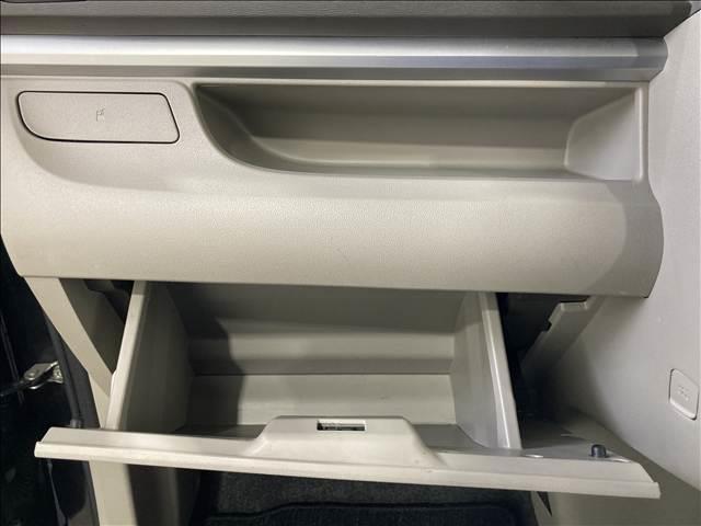 タント X 禁煙車 ナビ フルセグTV DVD Bluetooth対応 バックカメラ ETC 横滑り防止装置 衝突安全ボディ 盗難防止装置 アイドリングストップ 左側電動スライドドア オートエアコン スマートキー(31枚目)